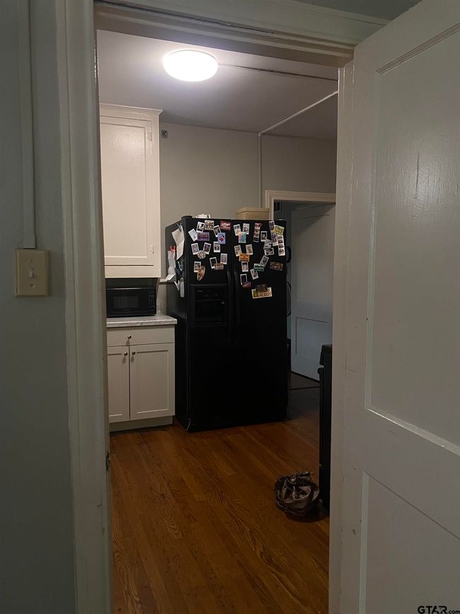 APT-2 - 621 W Houston St, Home with 0 bedrooms, 0 bathrooms and null parking in Tyler TX | Image 13