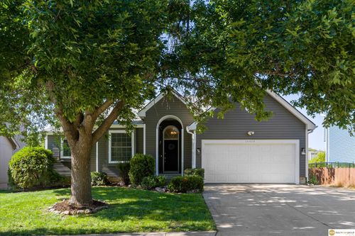 16408 Sprague St, Omaha, NE, 68116-2906 | Card Image