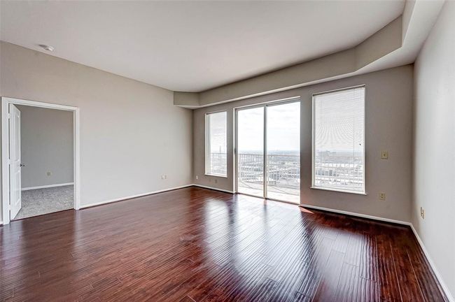 UNIT-2106 - 3505 Sage Rd, Condo with 2 bedrooms, 2 bathrooms and null parking in Houston TX | Image 9