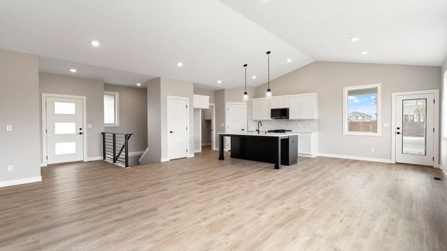16719 N Wellington Rd, House other with 4 bedrooms, 3 bathrooms and null parking in Colbert WA | Image 4