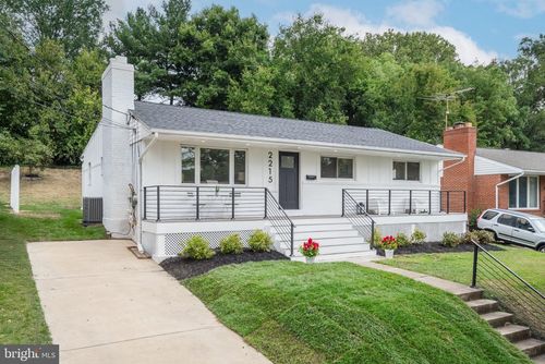 2215 Reedie Dr, SILVER SPRING, MD, 20902-4430 | Card Image