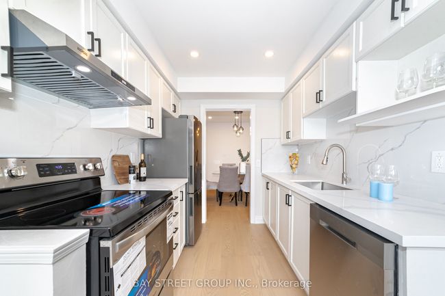 15A Silver Stream Ave, House attached with 3 bedrooms, 4 bathrooms and 2 parking in Richmond Hill ON | Image 9