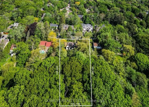 62 Pinewood Trail, Mississauga, ON, L5G2L1 | Card Image