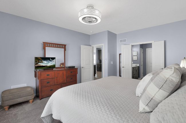 159 Broadmoore Blvd, Condo with 3 bedrooms, 2 bathrooms and null parking in Pataskala OH | Image 24