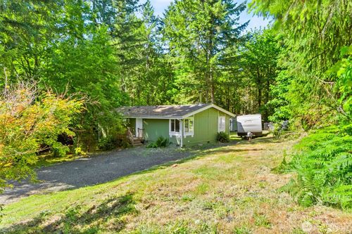 8023 Box Elder Dr Sw, Olympia, WA, 98512-2330 | Card Image