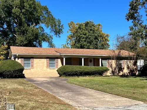1010 W Garrison St, Carthage, TX, 75633-2207 | Card Image