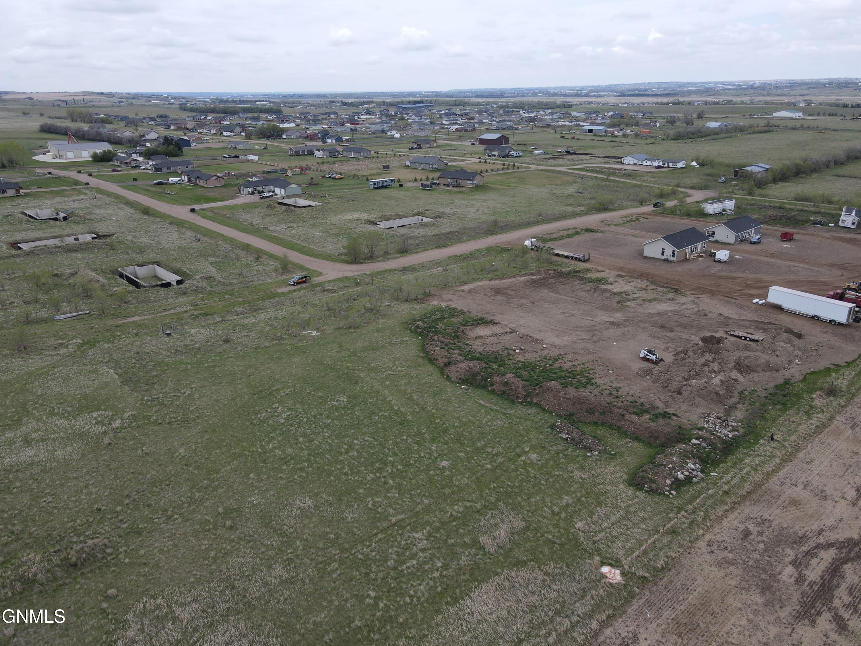 Land in Williston 5