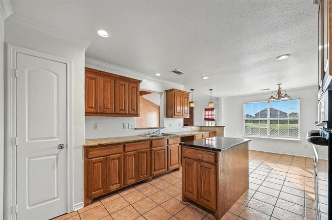 10133 Country View Ln, House other with 3 bedrooms, 2 bathrooms and null parking in Forney TX | Image 9