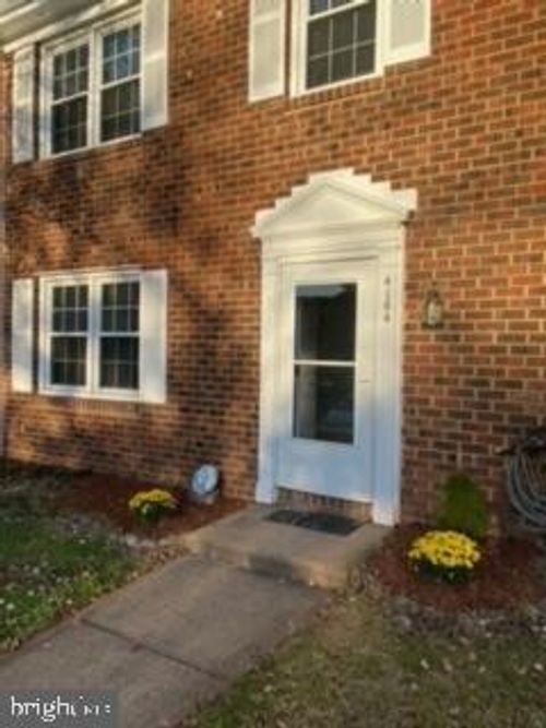 4164 Hamlin Ct, CHANTILLY, VA, 20151-3449 | Card Image