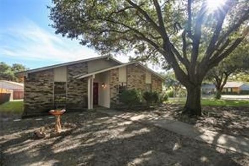 2614 Branch Oaks Dr, Garland, TX, 75043-6007 | Card Image