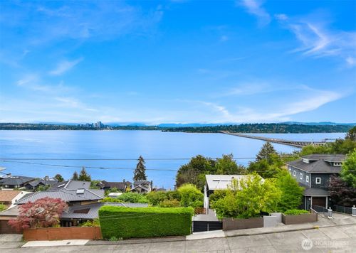 1117 Lake Washington Boulevard S, Seattle, WA, 98144 | Card Image
