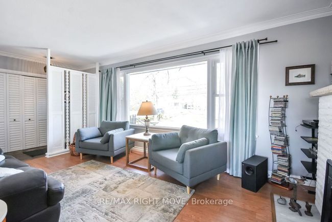 35 Fittons Rd E, House other with 3 bedrooms, 2 bathrooms and 4 parking in Orillia ON | Image 7