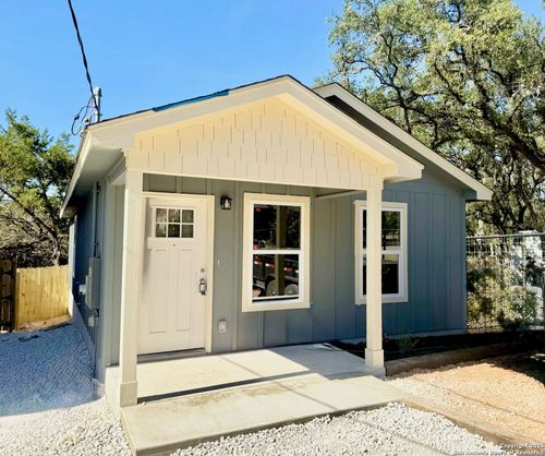 709 Burr Oak Ln, Canyon Lake, TX, 78133-3906 | Card Image