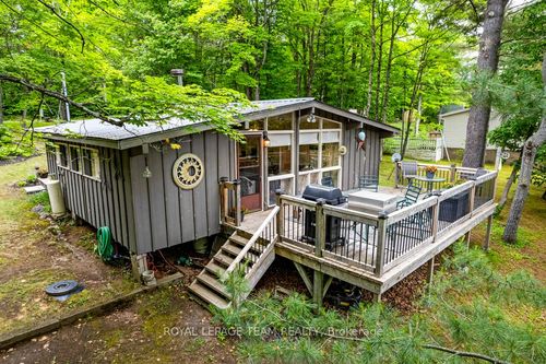 315 Silvery Lane, Tay Valley, ON, K0G2B0 | Card Image