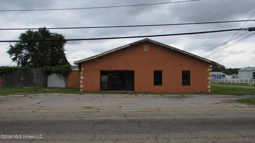 1900 28th St, Gulfport, MS, 39501-6051 | Card Image