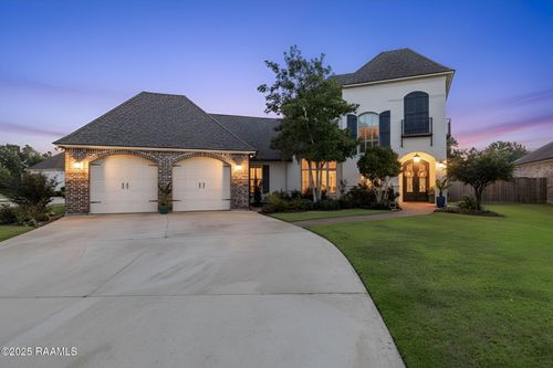 101 Birdwatch Ln, Lafayette, LA, 70508-8172 | Card Image