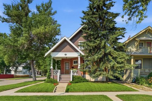 1801 2 St Nw, Calgary, AB, T2M2W5 | Card Image
