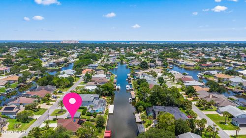 6 Cedardale Ct, PALM COAST, FL, 32137-8951 | Card Image