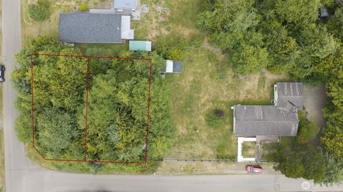 31 Paradise Ln, Pacific Beach, WA, 98571-5023 | Card Image