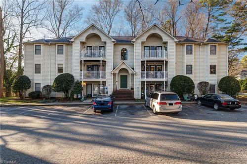 k-5934 W Friendly Ave, Greensboro, NC, 27410-3200 | Card Image