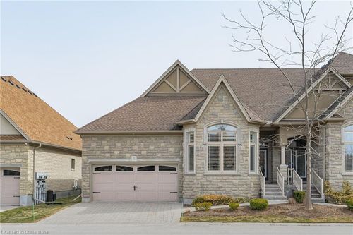 5-19 Simmonds Dr, Guelph, ON, N1E0H4 | Card Image