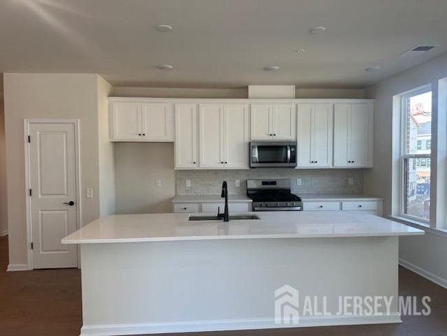 1 Culvert Dr, Townhouse with 2 bedrooms, 2 bathrooms and null parking in WEST WINDSOR NJ | Image 14