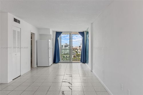 9c-1750 James Ave, Miami Beach, FL, 33139-7562 | Card Image