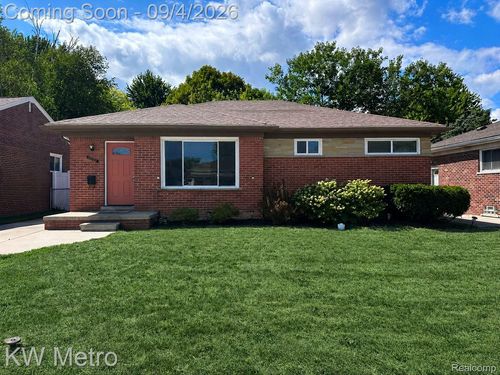 26219 Harmon St, Saint Clair Shores, MI, 48081-3359 | Card Image