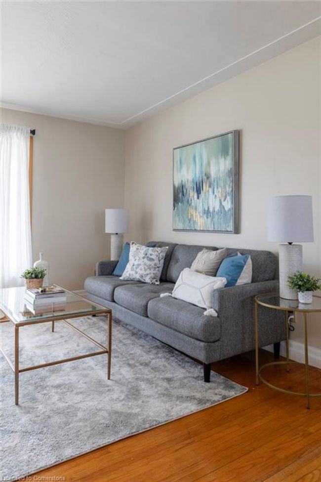 7 Jeanette St, House other with 4 bedrooms, 2 bathrooms and 7 parking in Hamilton ON | Image 6