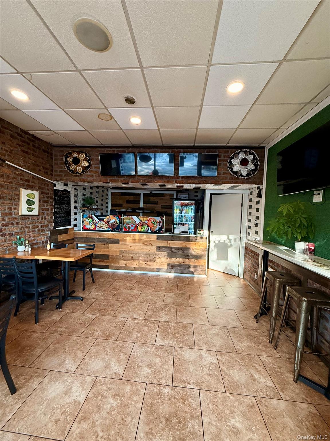 Commercial Sale in Hempstead 3