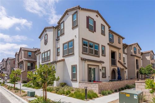 40709 Melrose Dr, Temecula, CA, 92591-6073 | Card Image