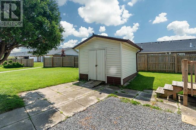 29 Kalisch Ave, House other with 2 bedrooms, 1 bathrooms and 2 parking in Exeter ON | Image 32