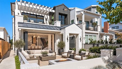 715 Poinsettia Ave, Corona del Mar, CA, 92625-2533 | Card Image