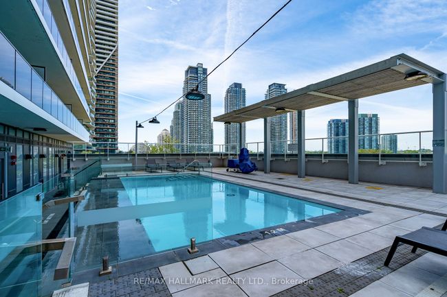 803 - 70 Annie Craig Dr, Condo with 1 bedrooms, 2 bathrooms and 1 parking in Etobicoke ON | Image 32