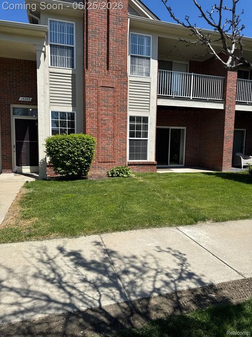 238-15269 Yale Dr, Clinton Township, MI, 48038-1093 | Card Image