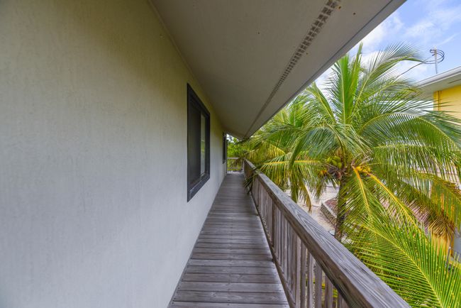 Wrap-Around | Image 17