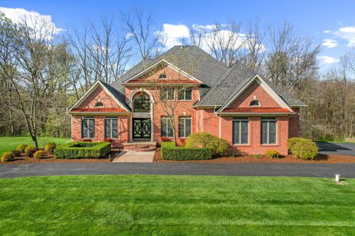 3443 Oak Park Dr, Saline, MI, 48176-9365 | Card Image