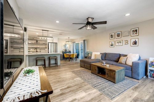 8930 Fletcher Valley Dr, Santee, CA, 92071 | Card Image