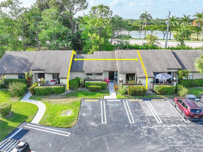 272 Beaver Dam Ct, Townhouse with 2 bedrooms, 2 bathrooms and null parking in Royal Palm Beach FL | Image 6