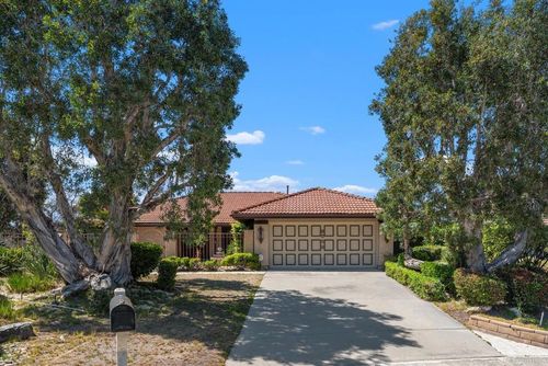 1502 Vanessa Cir, Encinitas, CA, 92024-2437 | Card Image