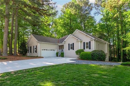 6011 Crabapple Way, Powder Springs, GA, 30127-4249 | Card Image