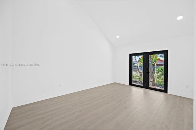 20620 Sw 120 Th Pl, House other with 3 bedrooms, 2 bathrooms and null parking in Miami FL | Image 16