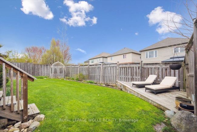 67 E Tree Dr, House other with 4 bedrooms, 3 bathrooms and 2 parking in Breslau ON | Image 35