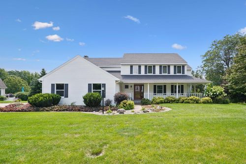 1204 1st Ave Ne, Waverly, IA, 50677-4100 | Card Image