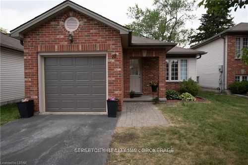 18-59 Pennybrook Cres, London, ON, N5X4C3 | Card Image