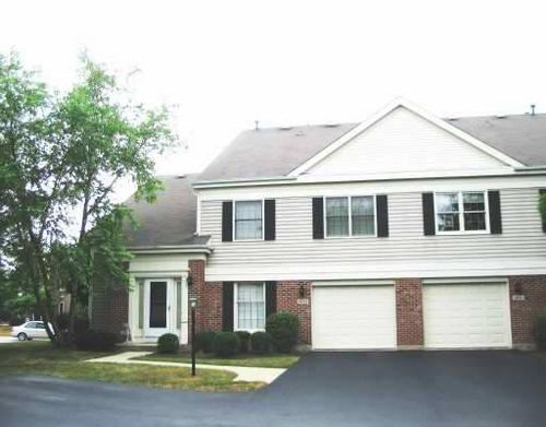 1933 N Charter Point Dr, Arlington Heights, IL, 60004-7256 | Card Image