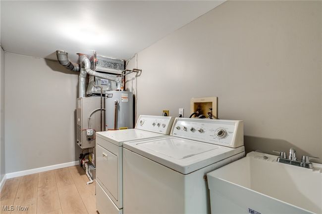9 - 30673 Cambridge Ct E, Condo with 3 bedrooms, 2 bathrooms and null parking in Bay Village OH | Image 39