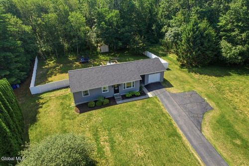 20 Hidden Hills Dr, Queensbury, NY, 12804-2144 | Card Image