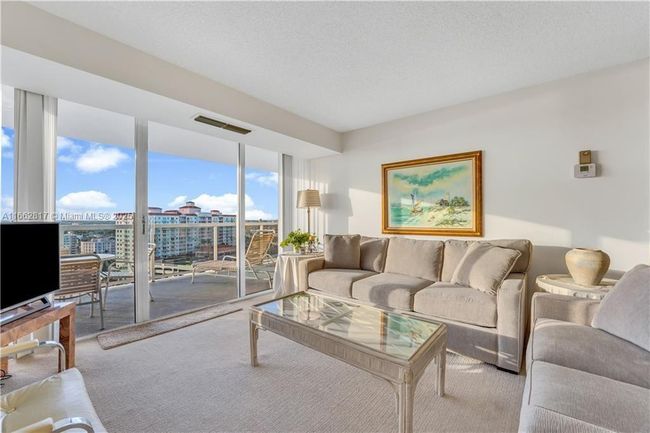 APT-1807 - 2841 N Ocean Blvd, Condo with 2 bedrooms, 2 bathrooms and null parking in Fort Lauderdale FL | Image 15