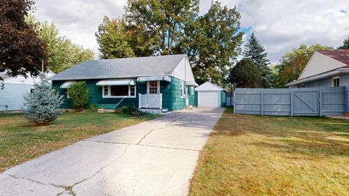 707 S 3rd Ave, Albert Lea, MN, 56007-1914 | Card Image